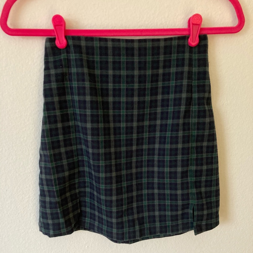 Brandy Melville plaid skirt
